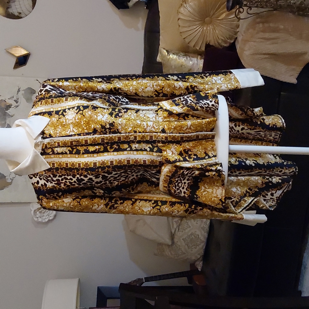 Akira animal print high low blouse size small